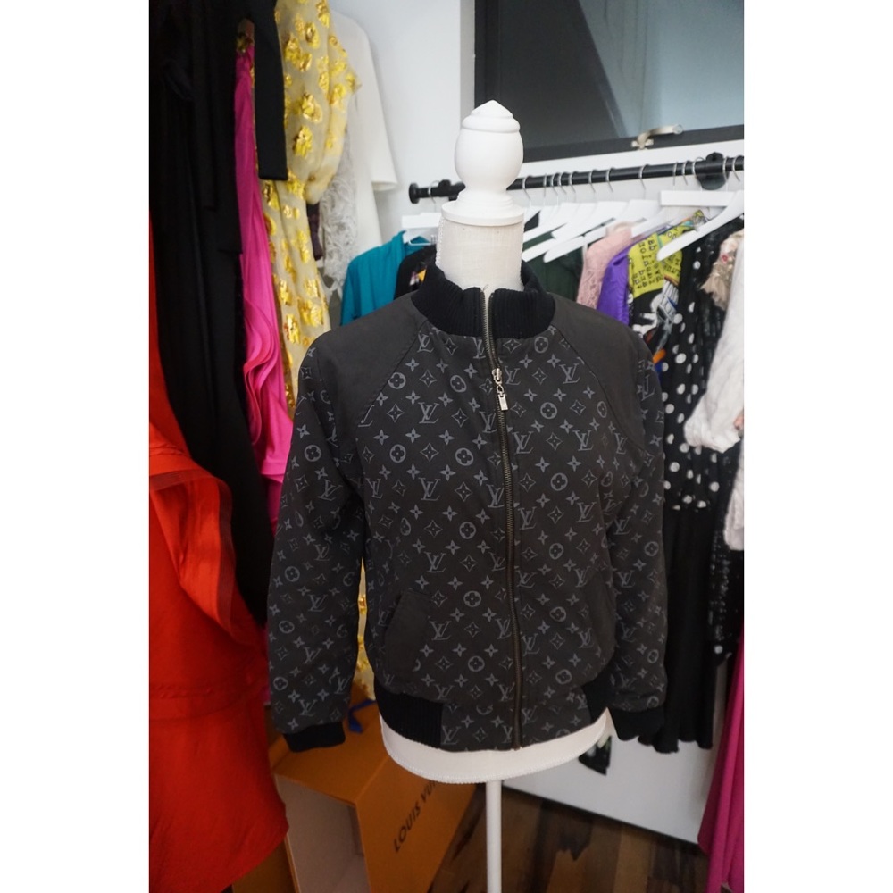 LV JACKET 🖤Louis Vuitton🖤
